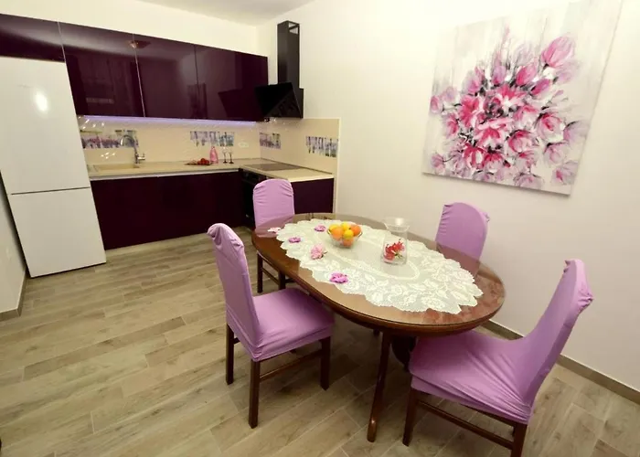 Memi Apartment *